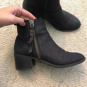 Black B.P. Ankle Boots